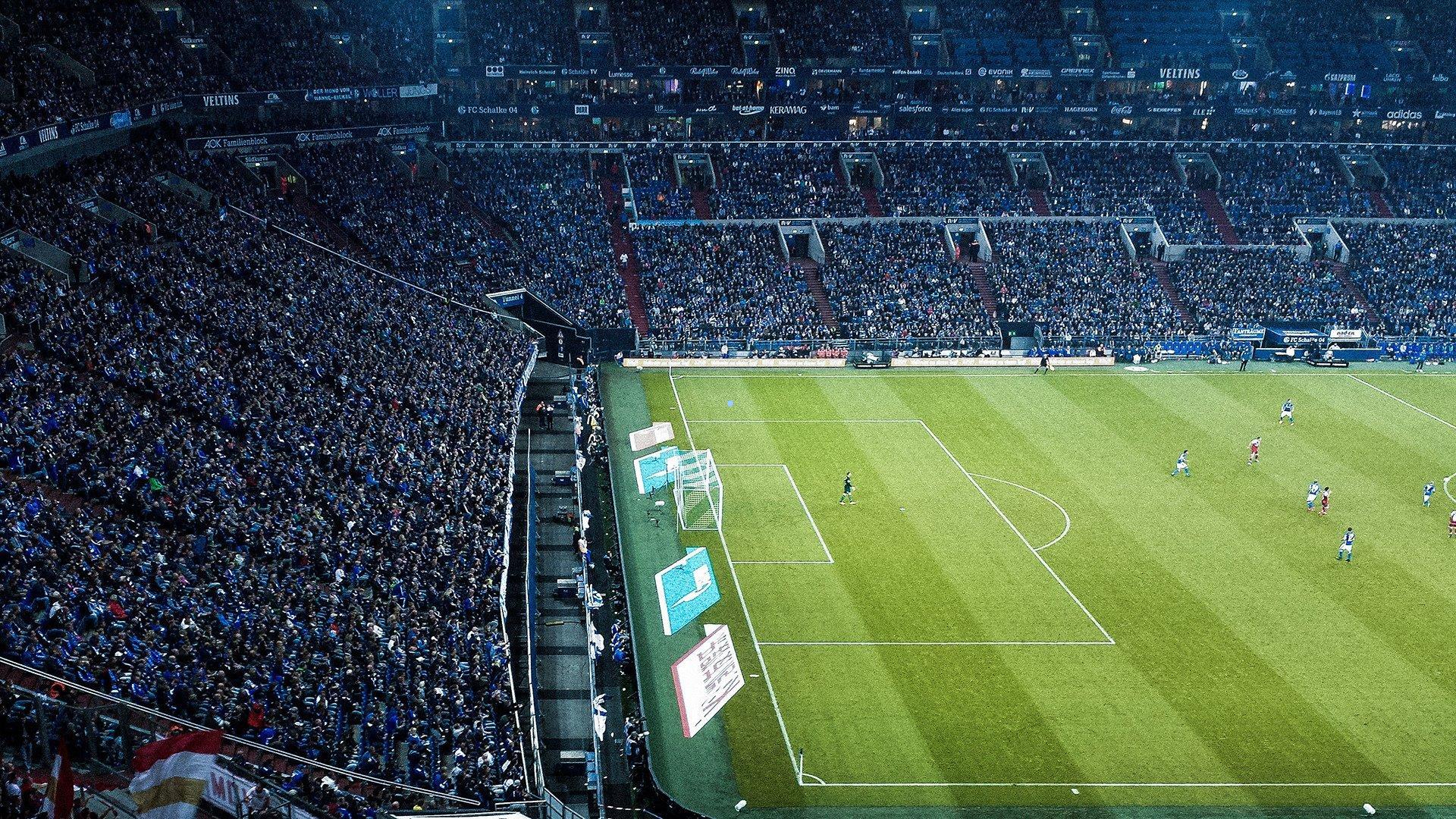 2025年英超赛季半程回顾，科技革新与竞争格局的重塑